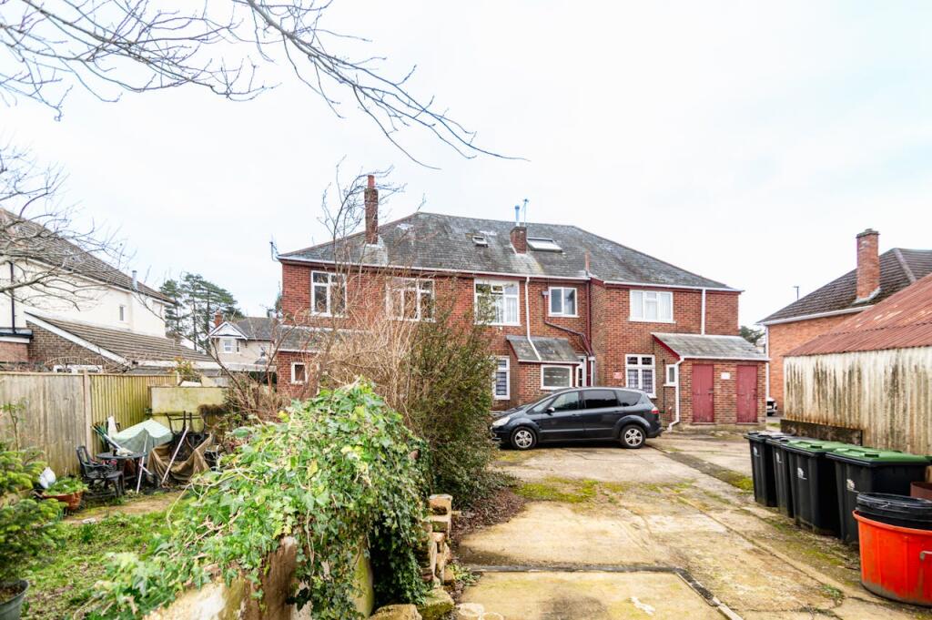 Additional property image - Swanston Parade, 56-60 The Grove, Christchurch, BH23 2HB
