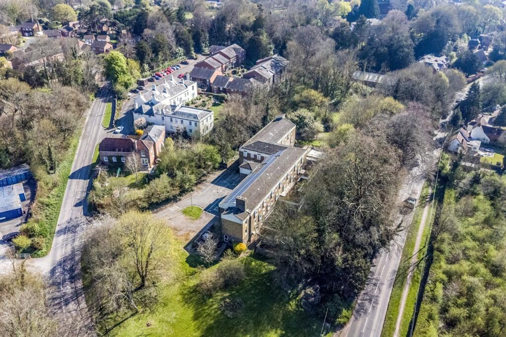 Main image of property: Bishops Waltham House, Free Street, Southampton, SO32 1EE