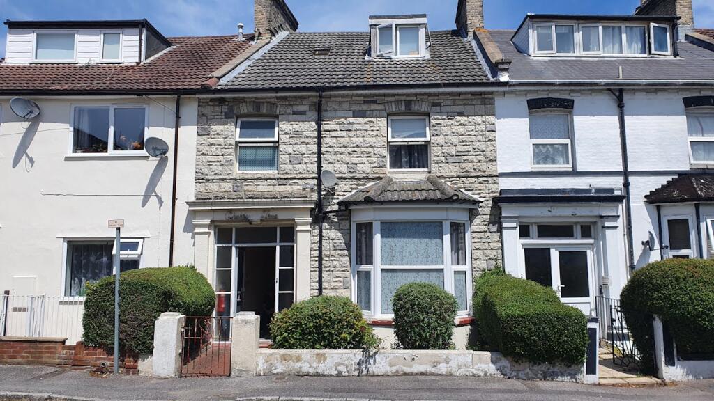 Main image of property: 25 Norwich Avenue, Bournemouth, BH2 5TG