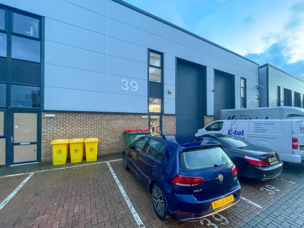 Main image of property: Unit 39 Axis 31, Oak Field Road, Three Legged Cross, Wimborne, BH21 6FE