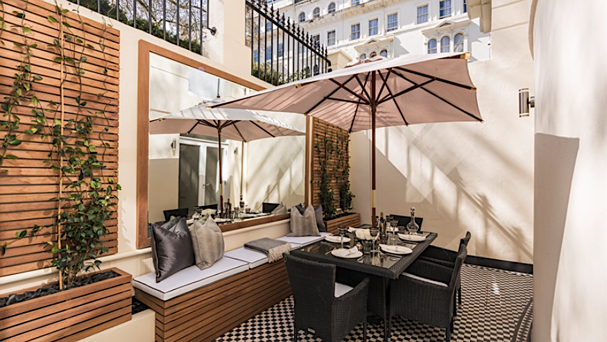 Main image of property: Kensington Gardens Square, London, W2
