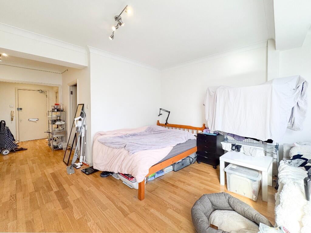 Main image of property: Warren Court, Euston Road, London, NW1