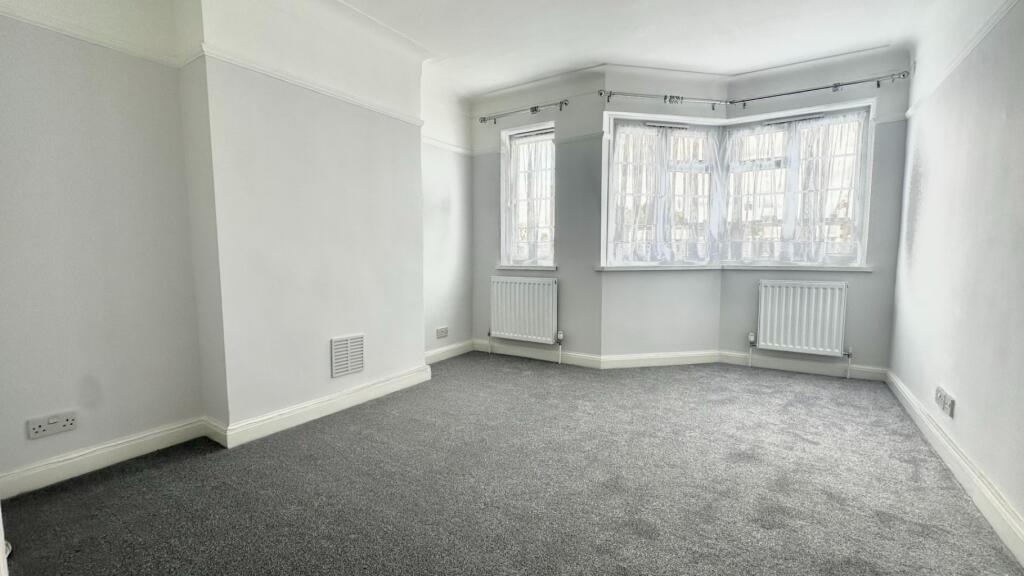 2 bedroom flat for rent in Barons Court, Church Lane, London, Greater