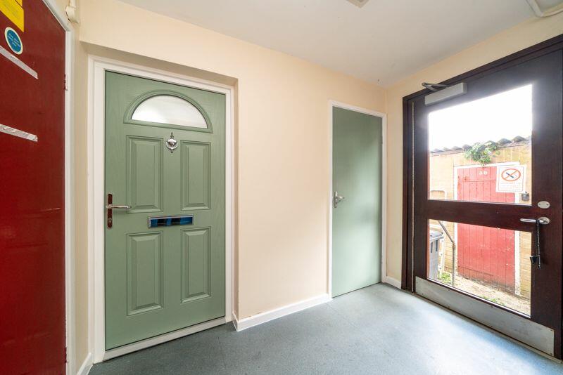 Additional property image - Parsons Close, Flamstead