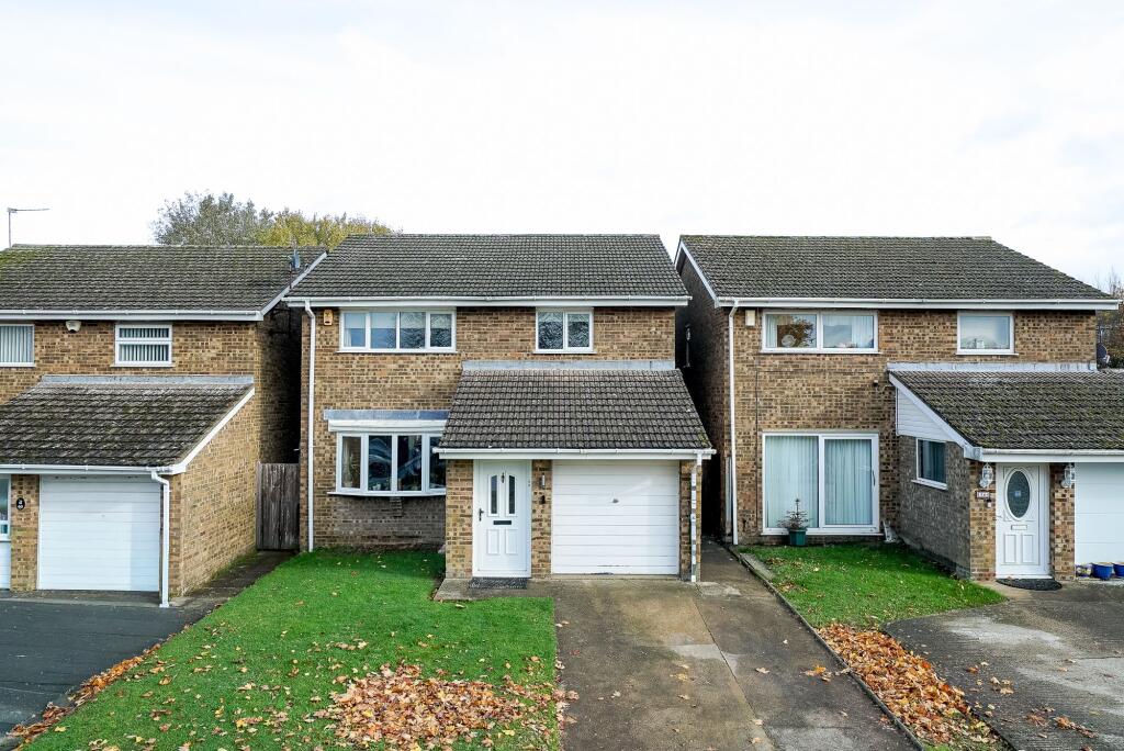 Main image of property: Crosslands, Caddington, LU1