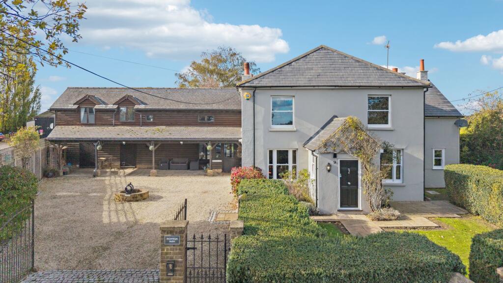 Main image of property: Chad Lane, Flamstead, Hertfordshire