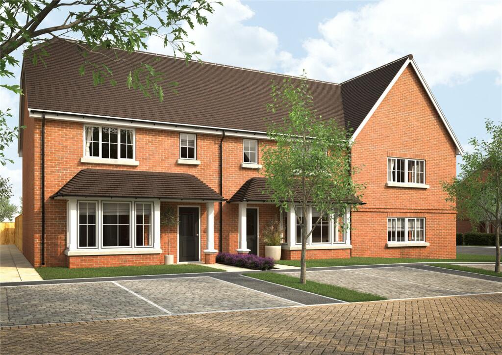 3 bedroom terraced house for sale in Darvel Down, Netherfield, Battle