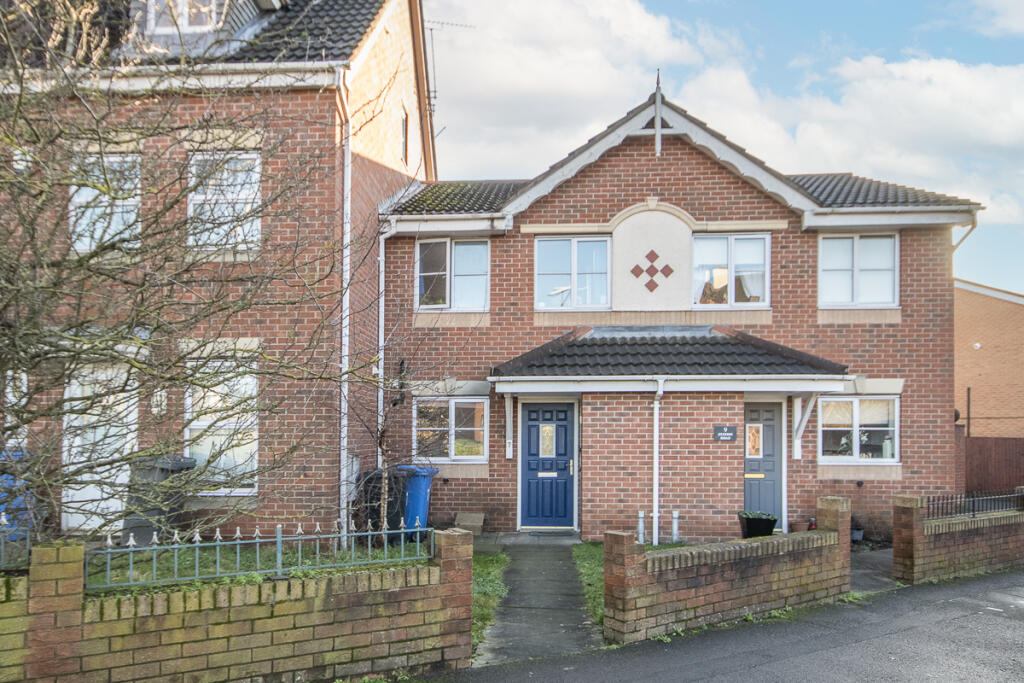 2 bedroom terraced house for sale in Station Road, Spondon, Derby, Derbyshire, DE21