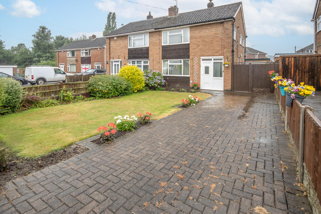 3 bedroom semidetached house for sale in Tudor Road, Chaddesden, DE21