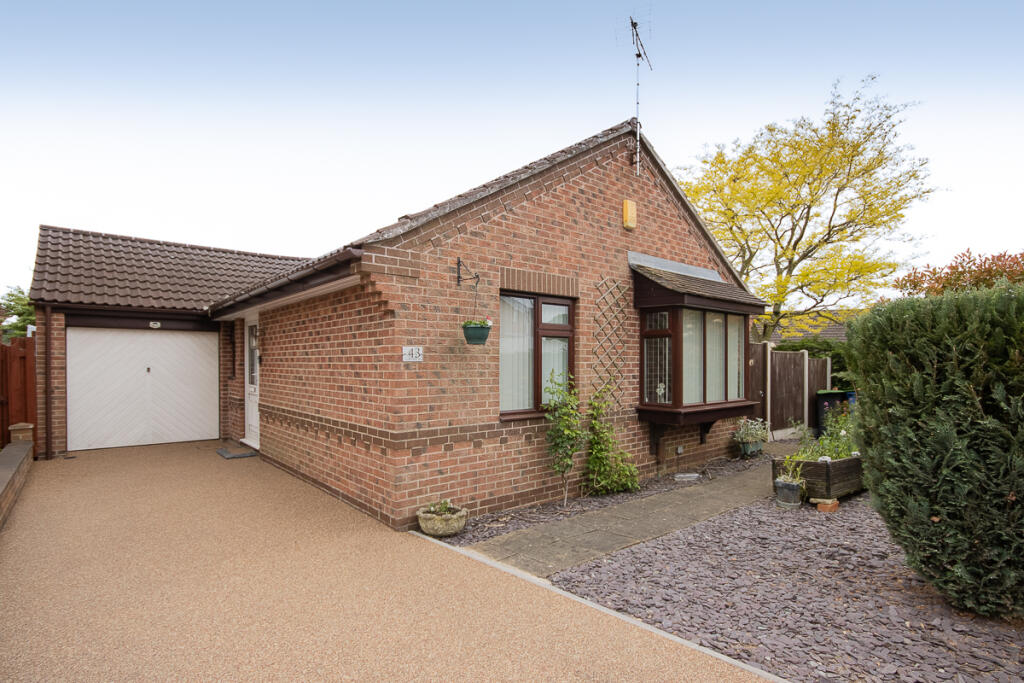 Main image of property: Fiskerton Way, Oakwood