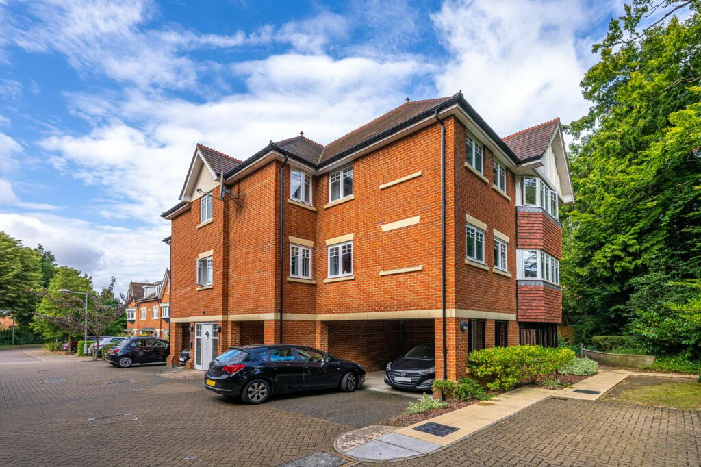 Main image of property: Priory Fields, WATFORD, WD17