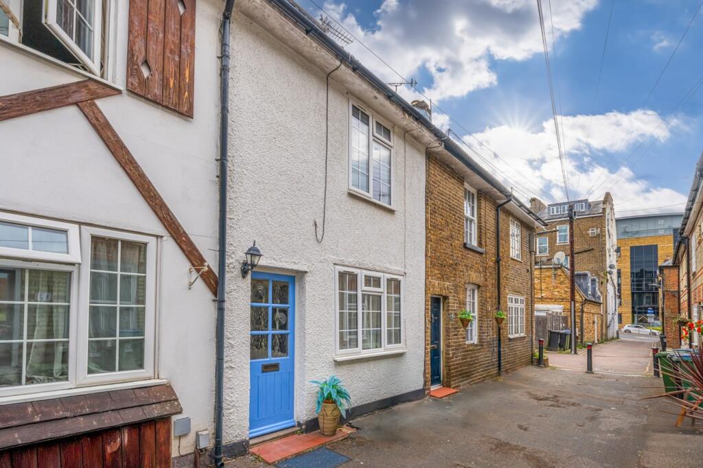 Main image of property: Terrace Gardens, Watford, WD17