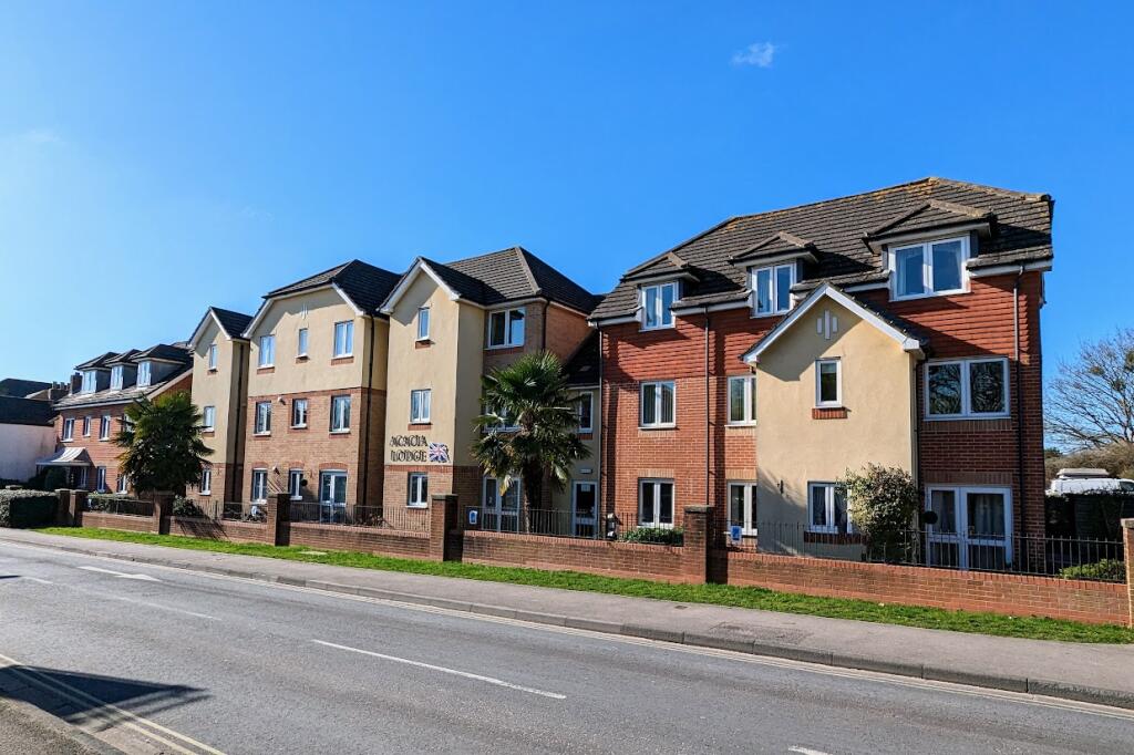 1 Bedroom Retirement Property For Sale In Acacia Lodge Fareham Po16