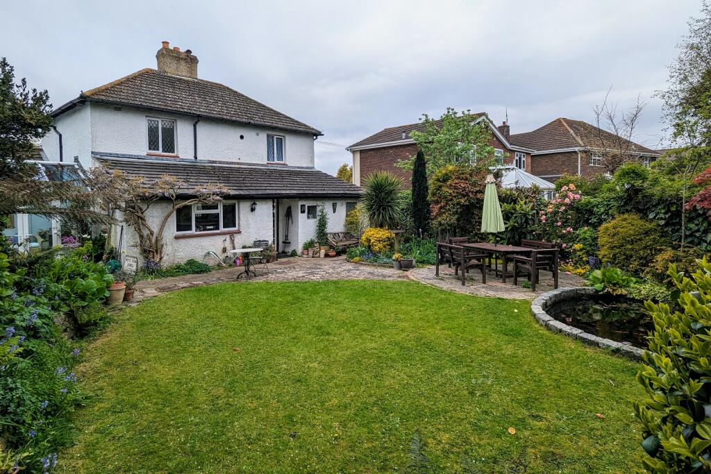 3 bedroom detached house for sale in Anker Lane, Stubbington, PO14