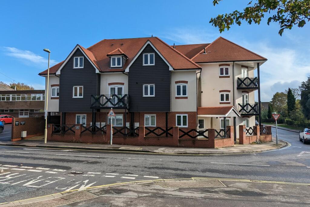1 bedroom apartment for sale in Trinity Street, Fareham, PO16