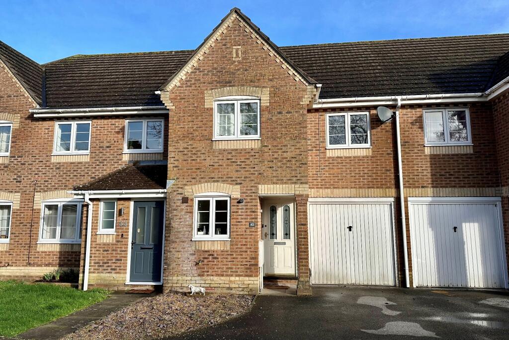3 bedroom terraced house for sale in Watersmeet, Fareham, PO16