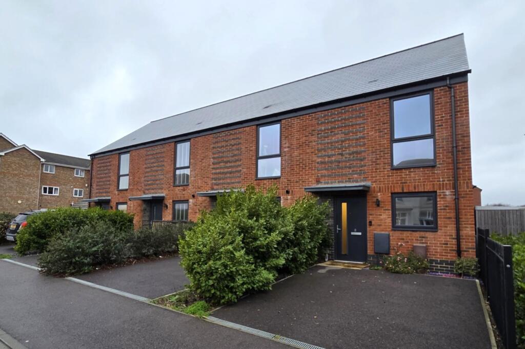 Main image of property: DRAKE ROAD, LEE ON THE SOLENT - SHARED OWNERSHIP