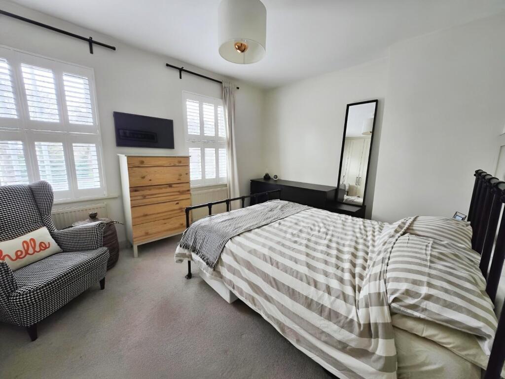 Additional property image - Beddington Lane, Beddington