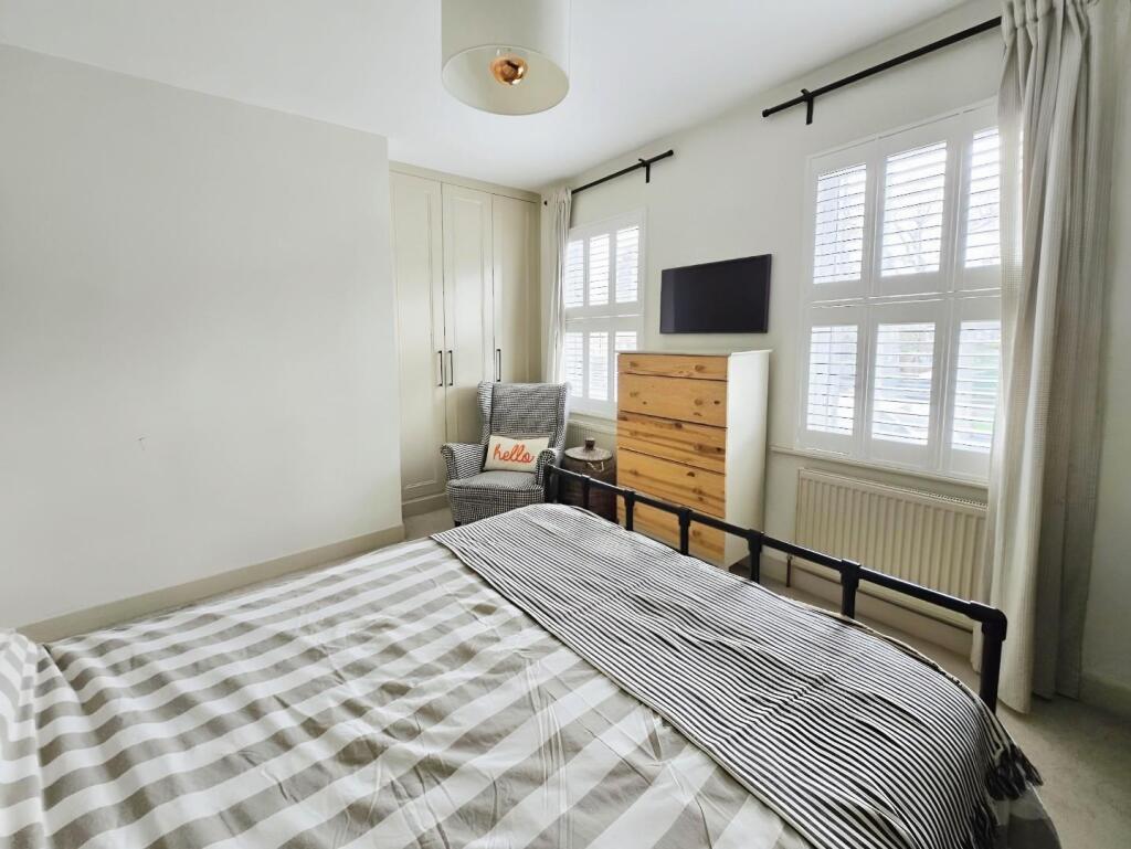 Additional property image - Beddington Lane, Beddington