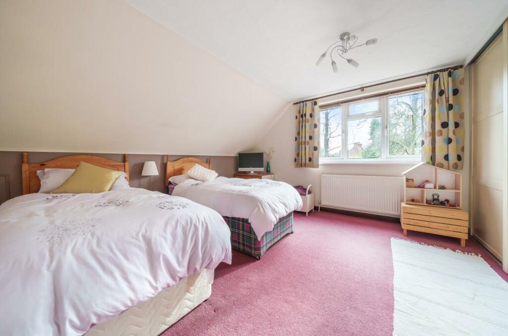 7 bedroom detached house for sale in Winchester Road, Chandlers Ford, SO53