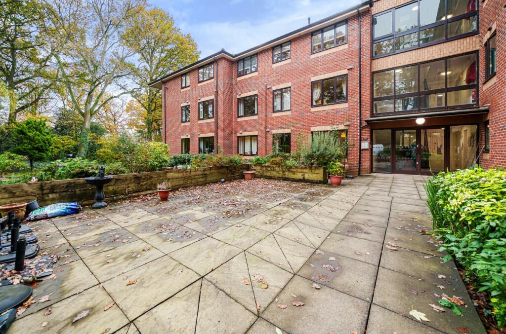 2 bedroom retirement property for sale in 88 Winchester Road, Chandler