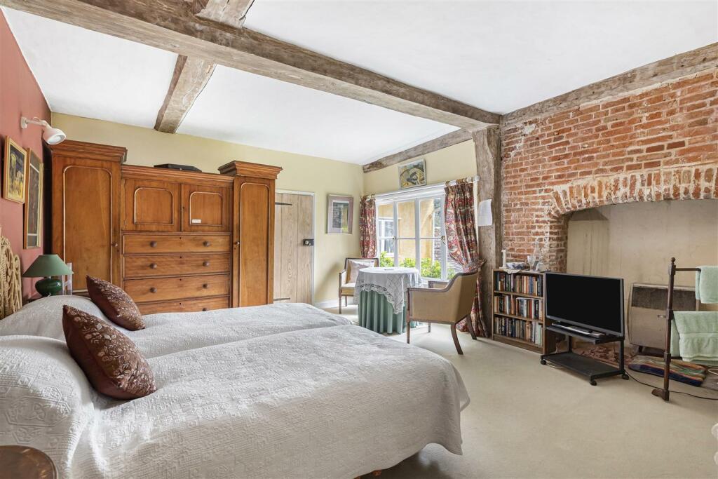 Additional property image - Ollivers Farm, Yeldham Road, Toppesfield, Halstead