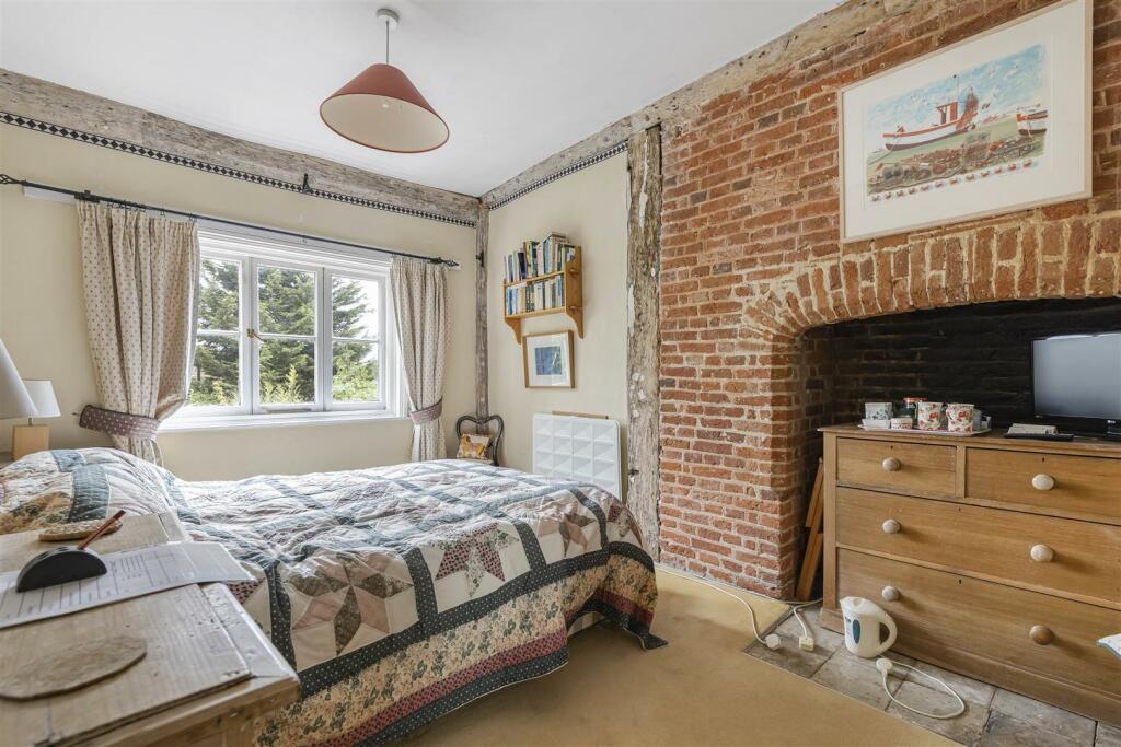 Additional property image - Ollivers Farm, Yeldham Road, Toppesfield, Halstead