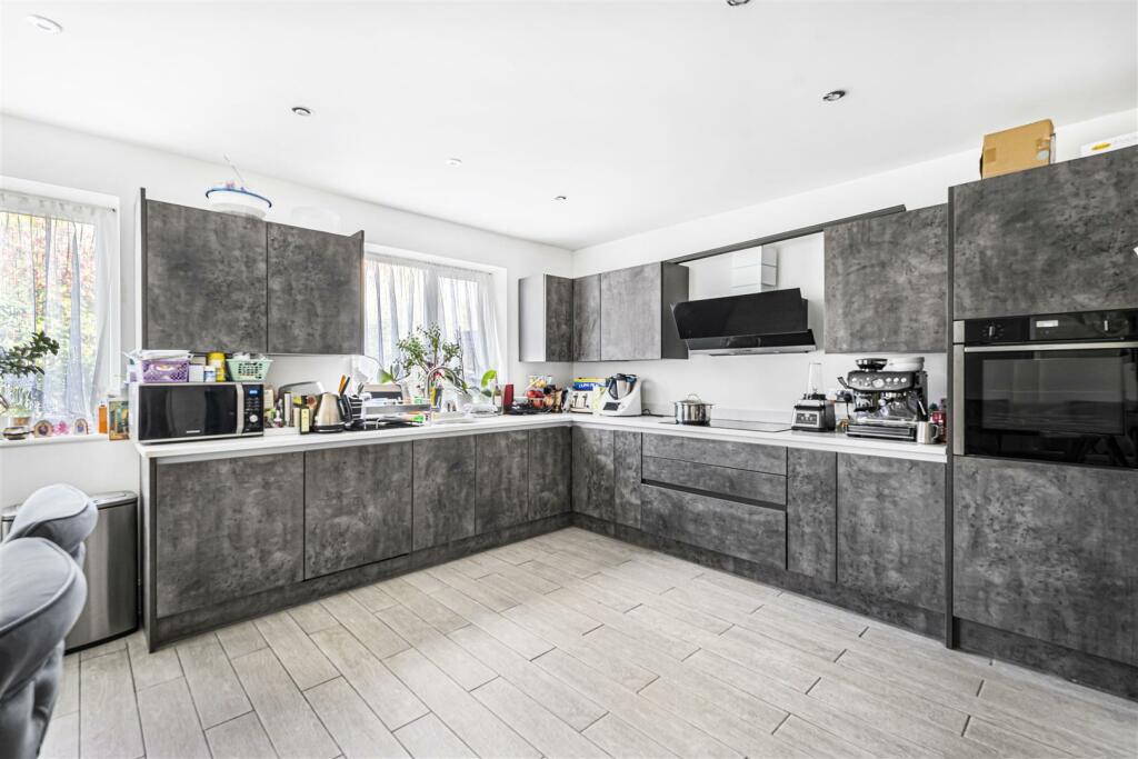 Additional property image - Cardinals Green, Horseheath, Cambridge