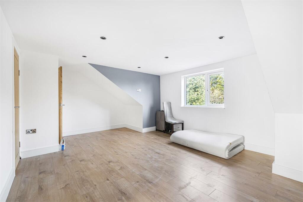 Additional property image - Cardinals Green, Horseheath, Cambridge