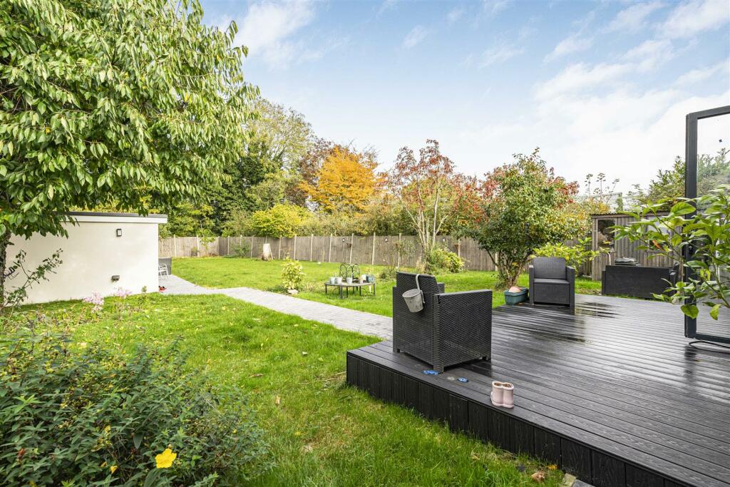 Additional property image - Cardinals Green, Horseheath, Cambridge