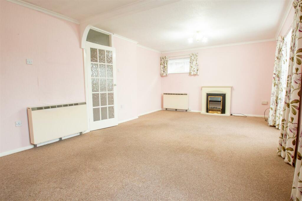 Additional property image - George Gent Close, Steeple Bumpstead, Haverhill