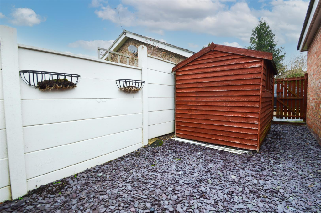 Additional property image - Hillway, Linton, Cambridge