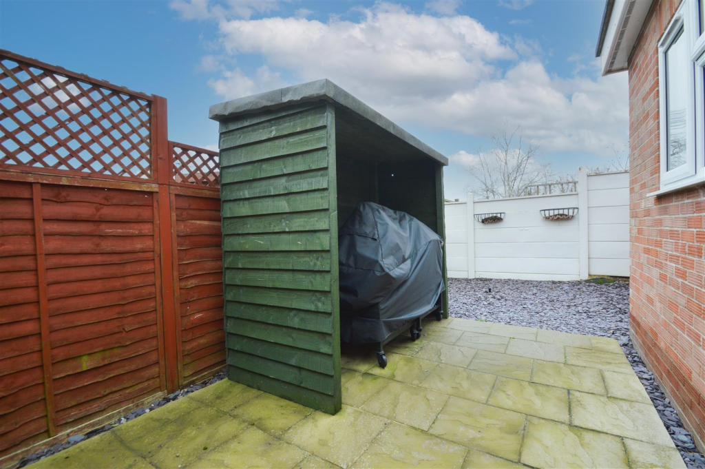 Additional property image - Hillway, Linton, Cambridge