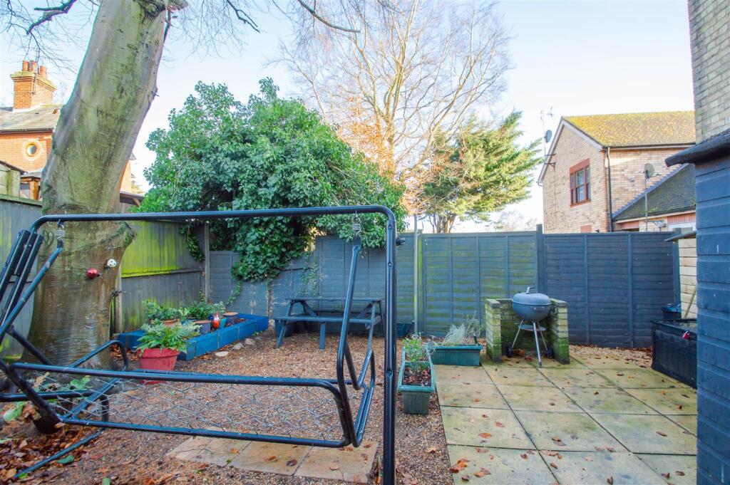 Additional property image - Hamlet Road, Haverhill