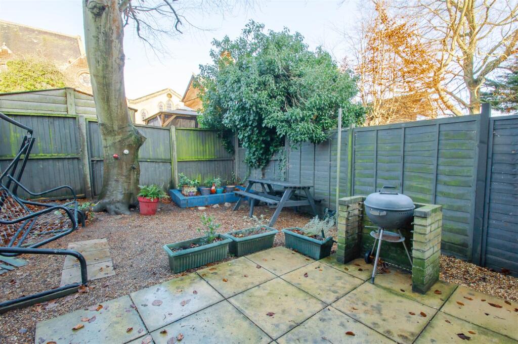 Additional property image - Hamlet Road, Haverhill