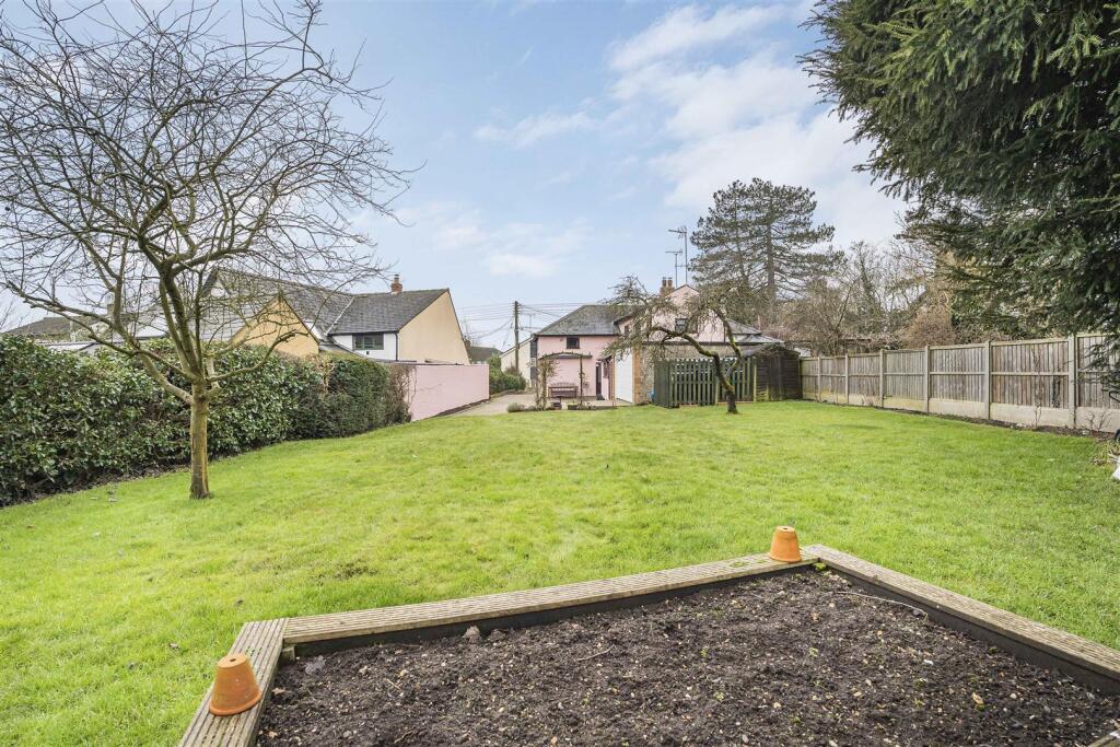 Additional property image - Dash End Lane, Kedington, Haverhill