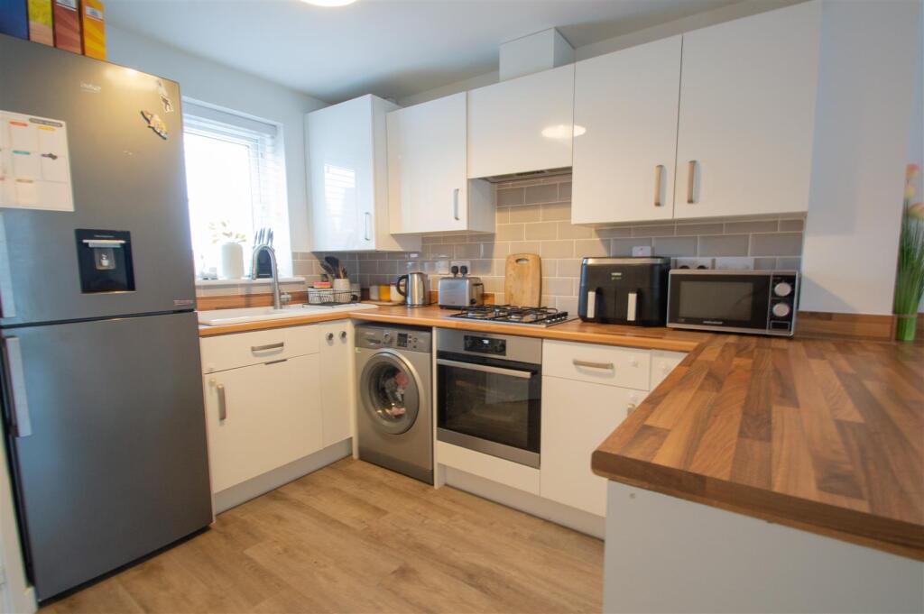 Additional property image - Shipp Close, Little Wratting, Haverhill