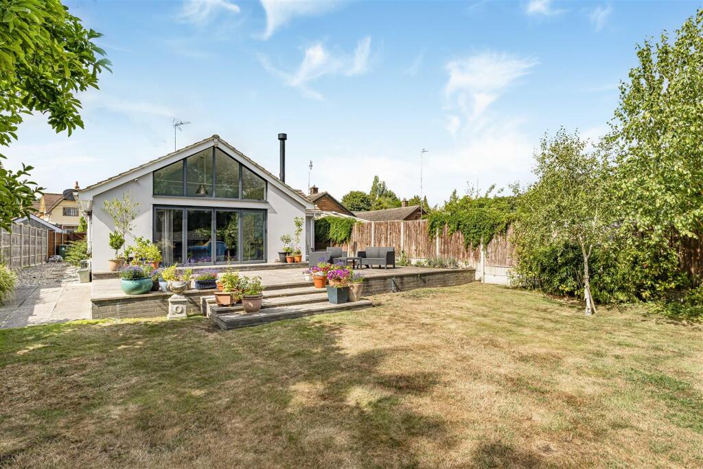 Main image of property: The Endway, Steeple Bumpstead, Haverhill