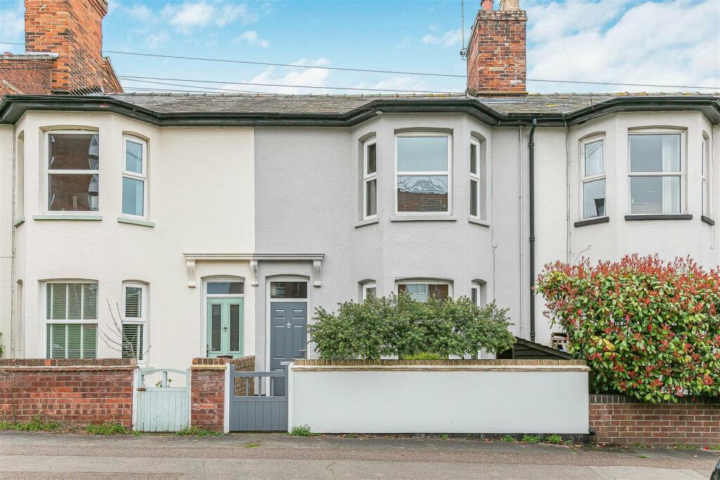 3 bedroom terraced house for sale in Mill Hill, Newmarket, CB8