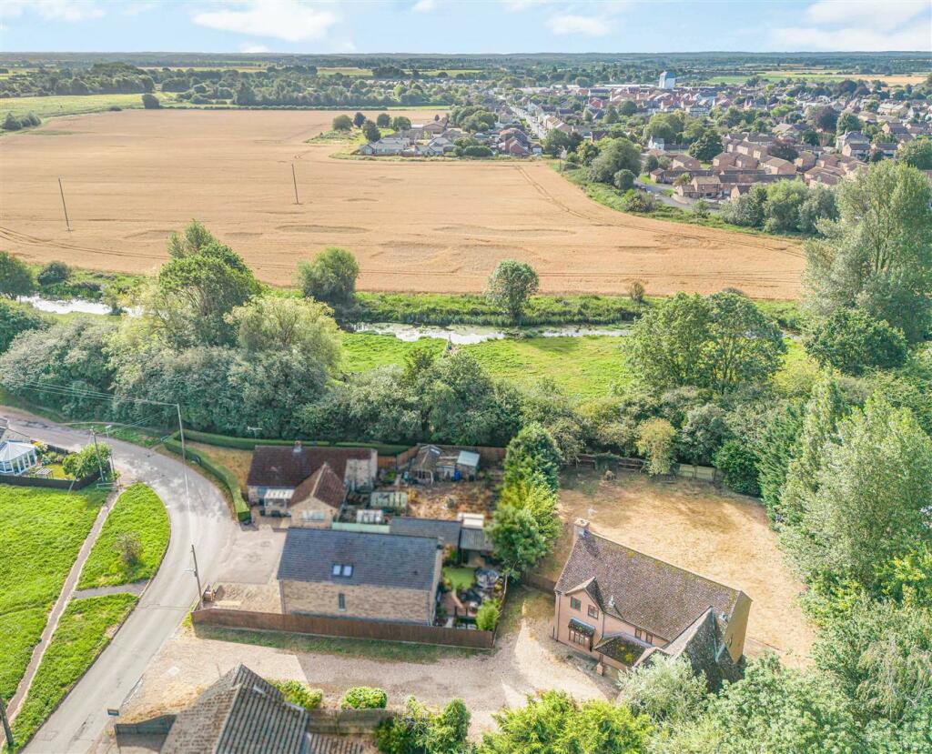 Additional property image - Paddock Street, Soham