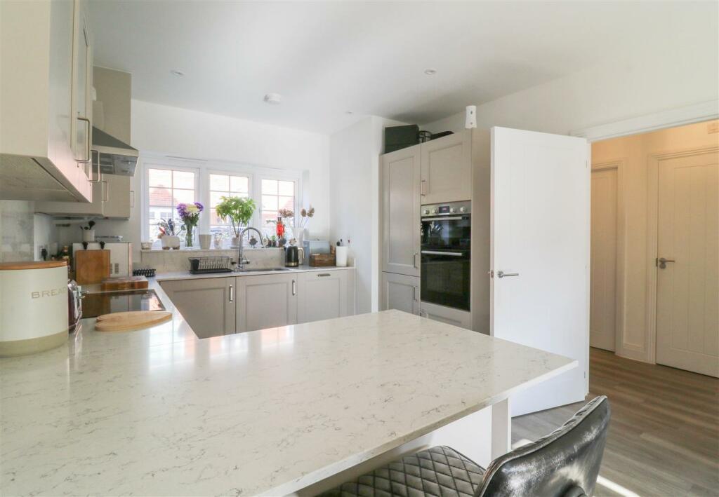 Additional property image - Webb Avenue, Newmarket