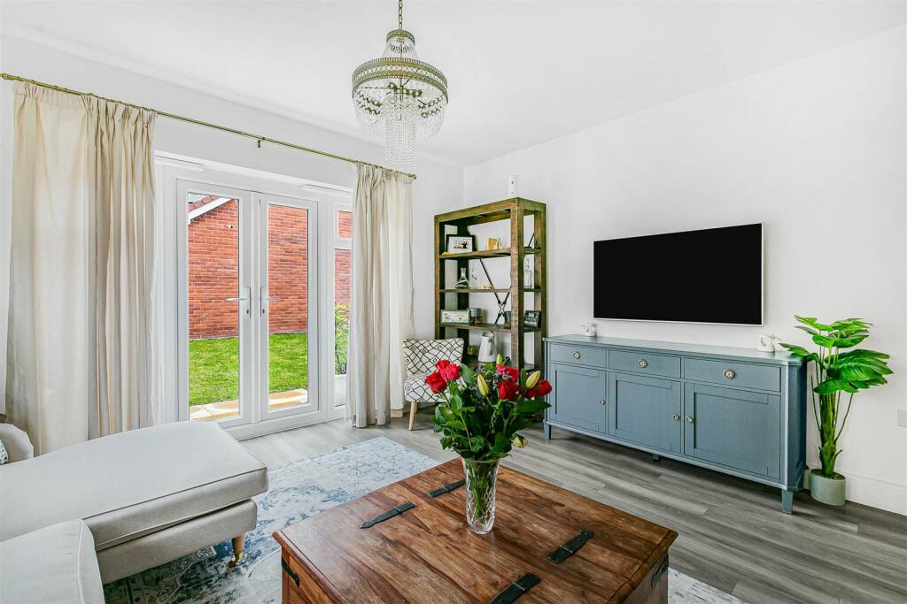 Additional property image - Webb Avenue, Newmarket