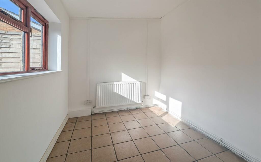 Additional property image - Hythe Lane, Burwell
