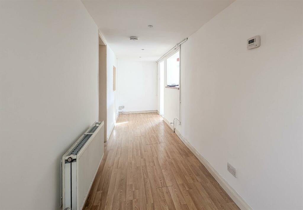 Additional property image - Hythe Lane, Burwell