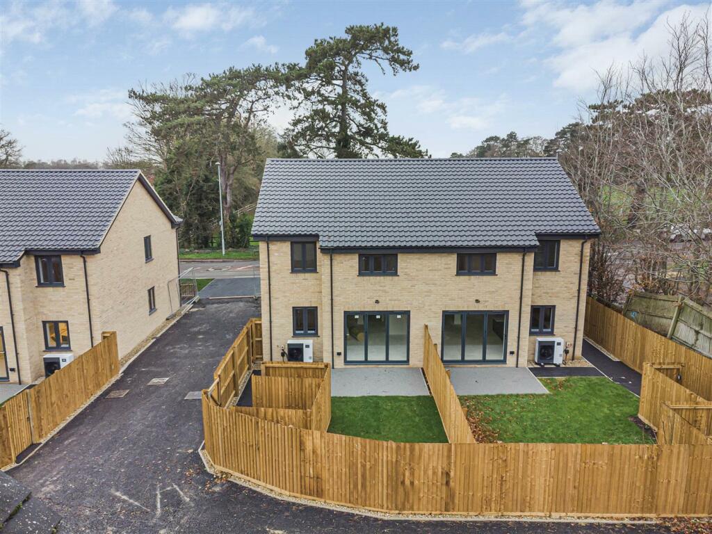 Additional property image - London Road, Six Mile Bottom