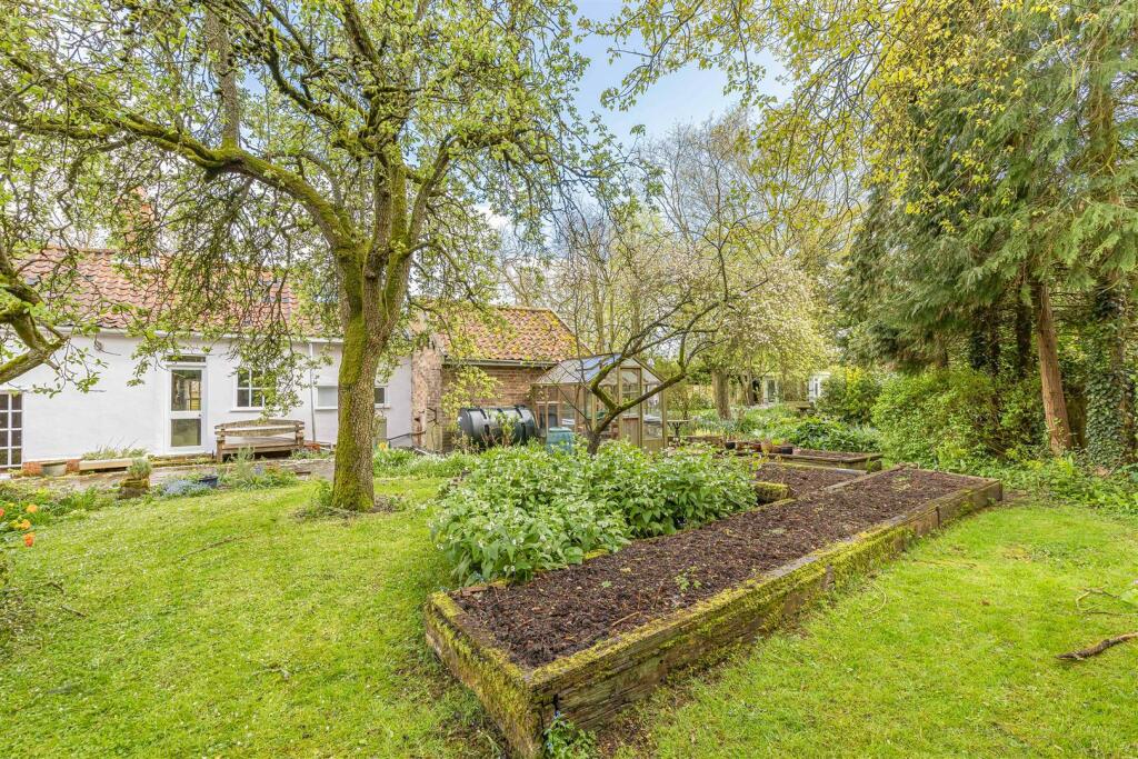 Additional property image - Mill Lane, Cowlinge