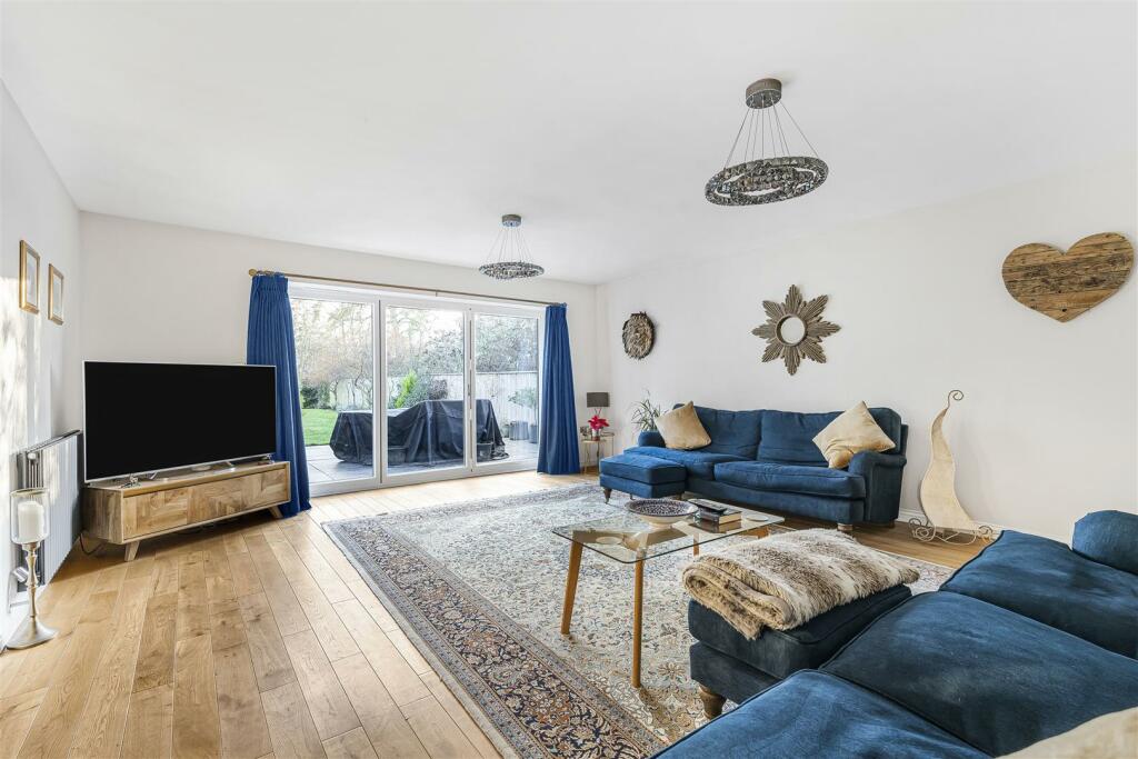 Additional property image - Windmill Hill, Exning