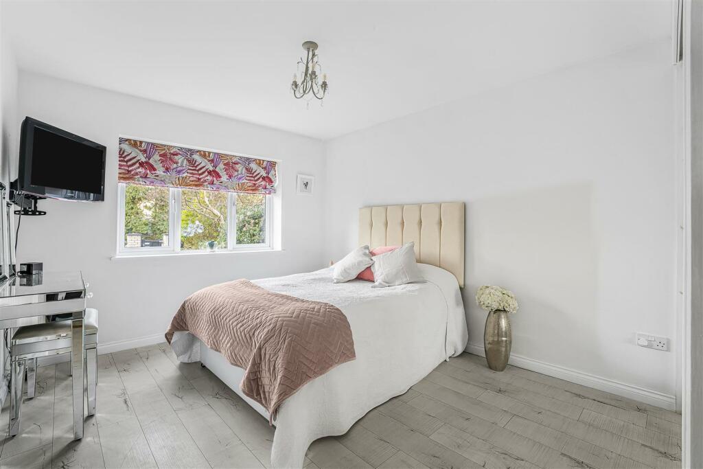Additional property image - Windmill Hill, Exning