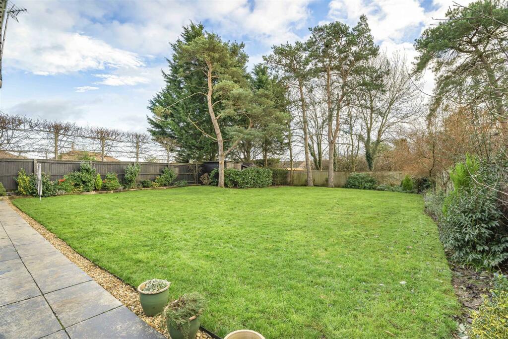 Additional property image - Windmill Hill, Exning