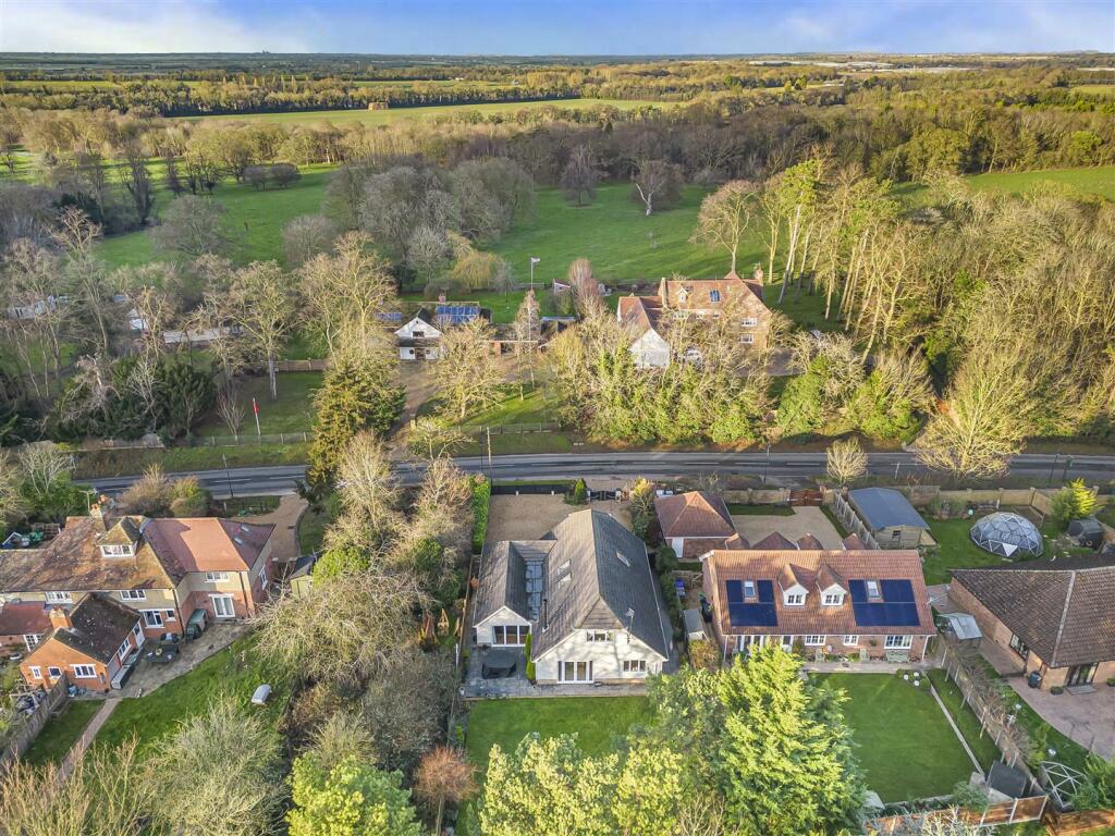 Additional property image - Windmill Hill, Exning